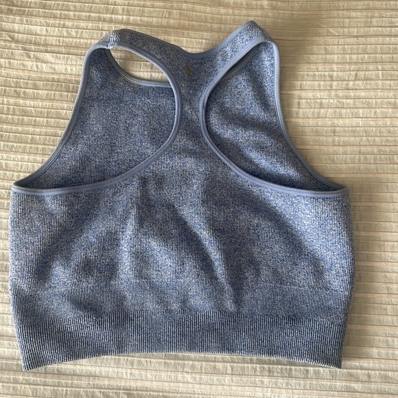 Worn once Spiritual Gangster High neck sports bra/crop top. Size XS/S. - Picture 3 of 4